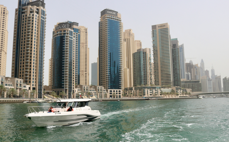 What You Need to Consider Before Renting a Yacht in Dubai